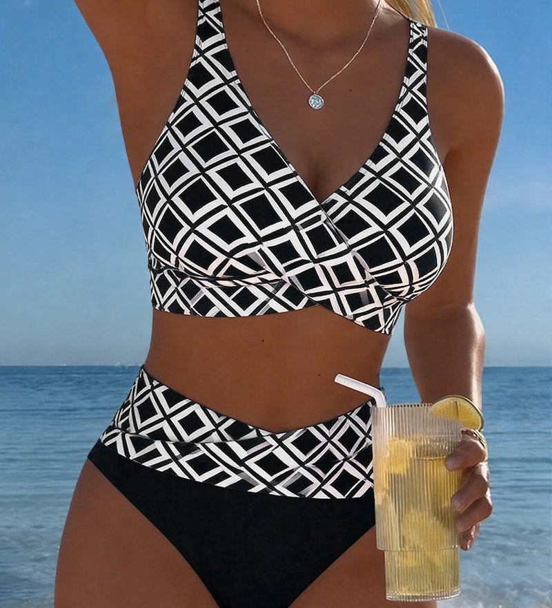 Bikini set sa postavom i dijamantskim uzorkom