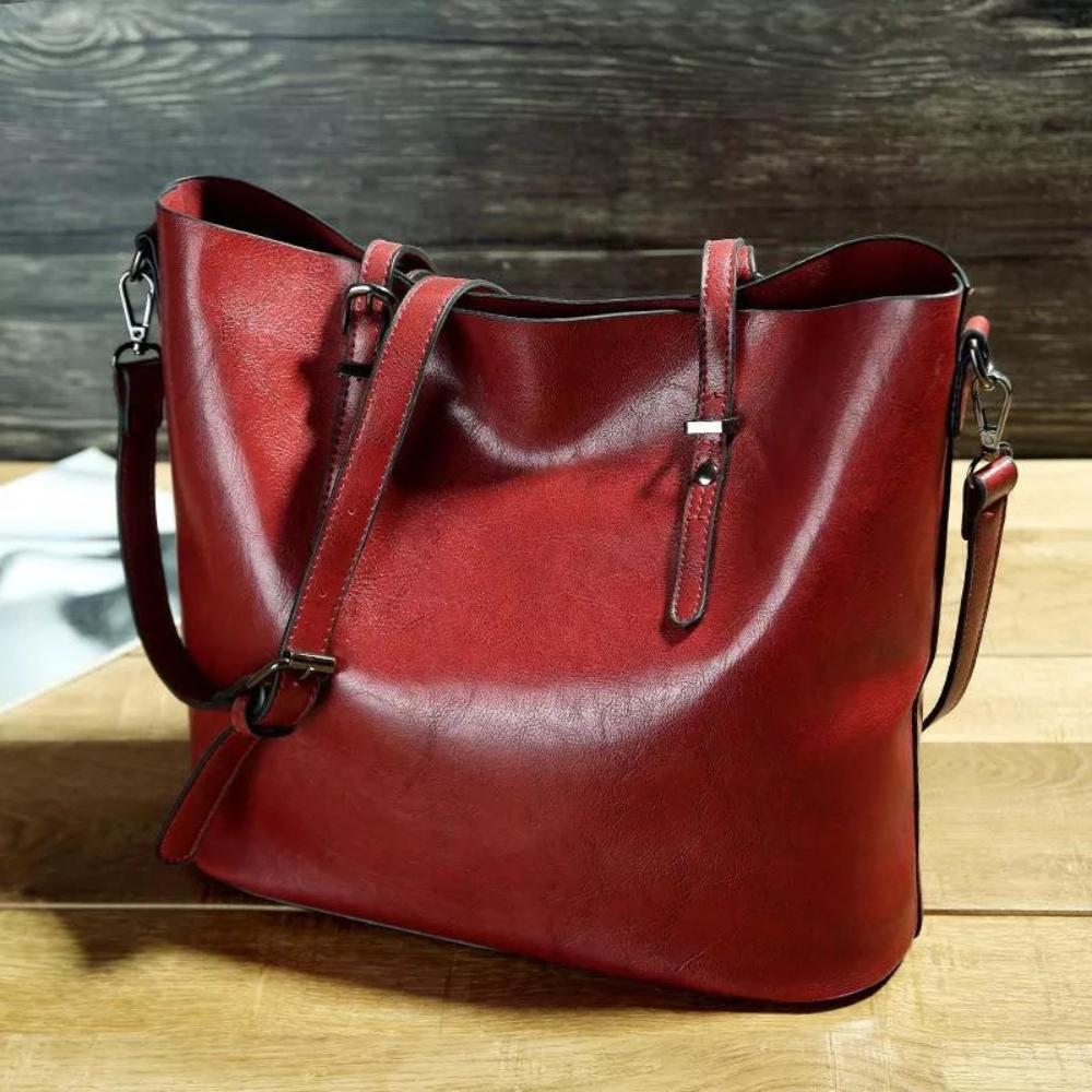 Adriana — Retro Shoulder Bag