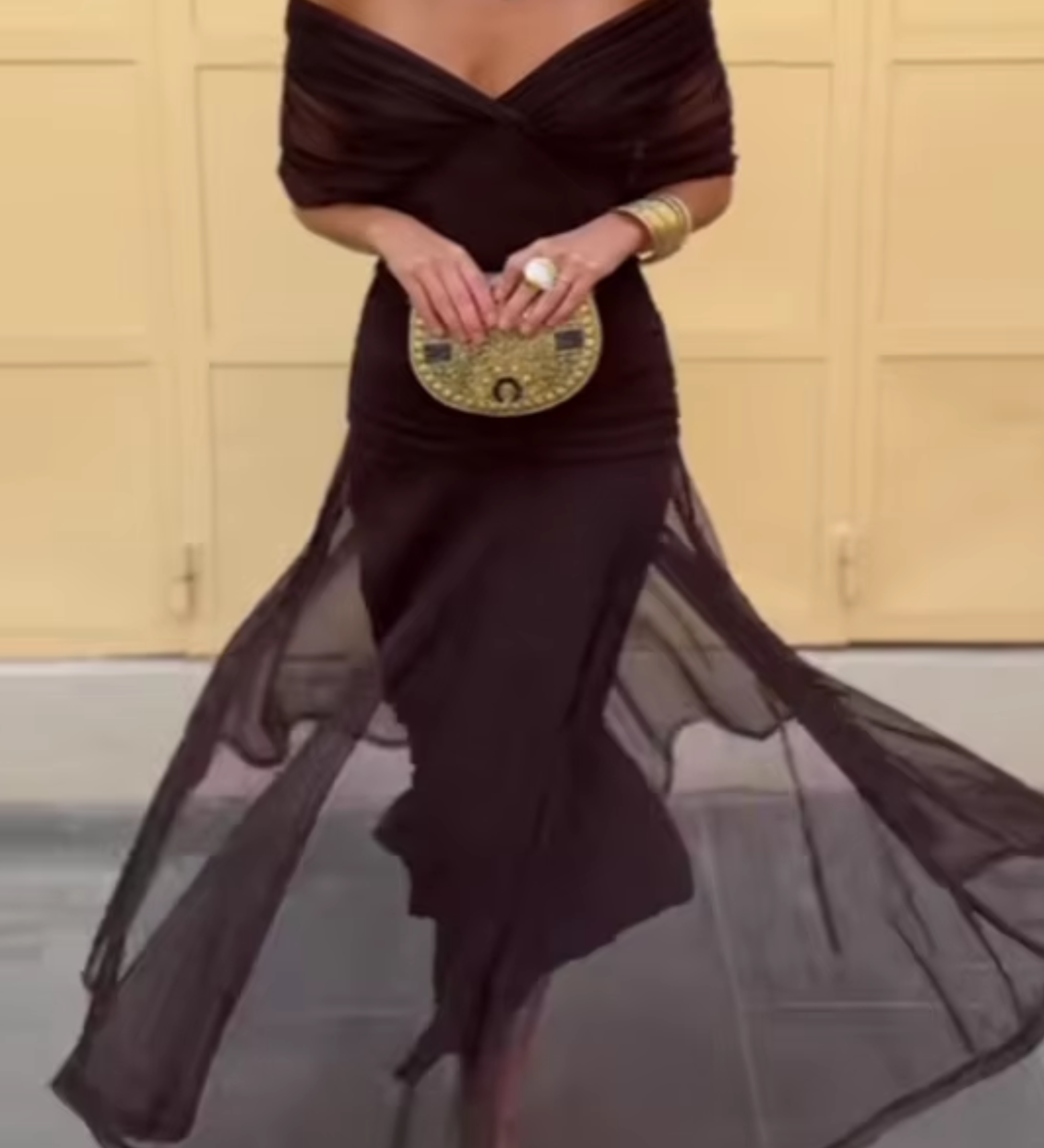 Louise | Elegantna Maxi Pidžama Haljina sa V-Izrezom