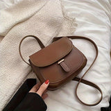 Iolanda — Vintage Ramena Torba