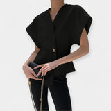 Lucia | Elegantni top minimalističkog dizajna
