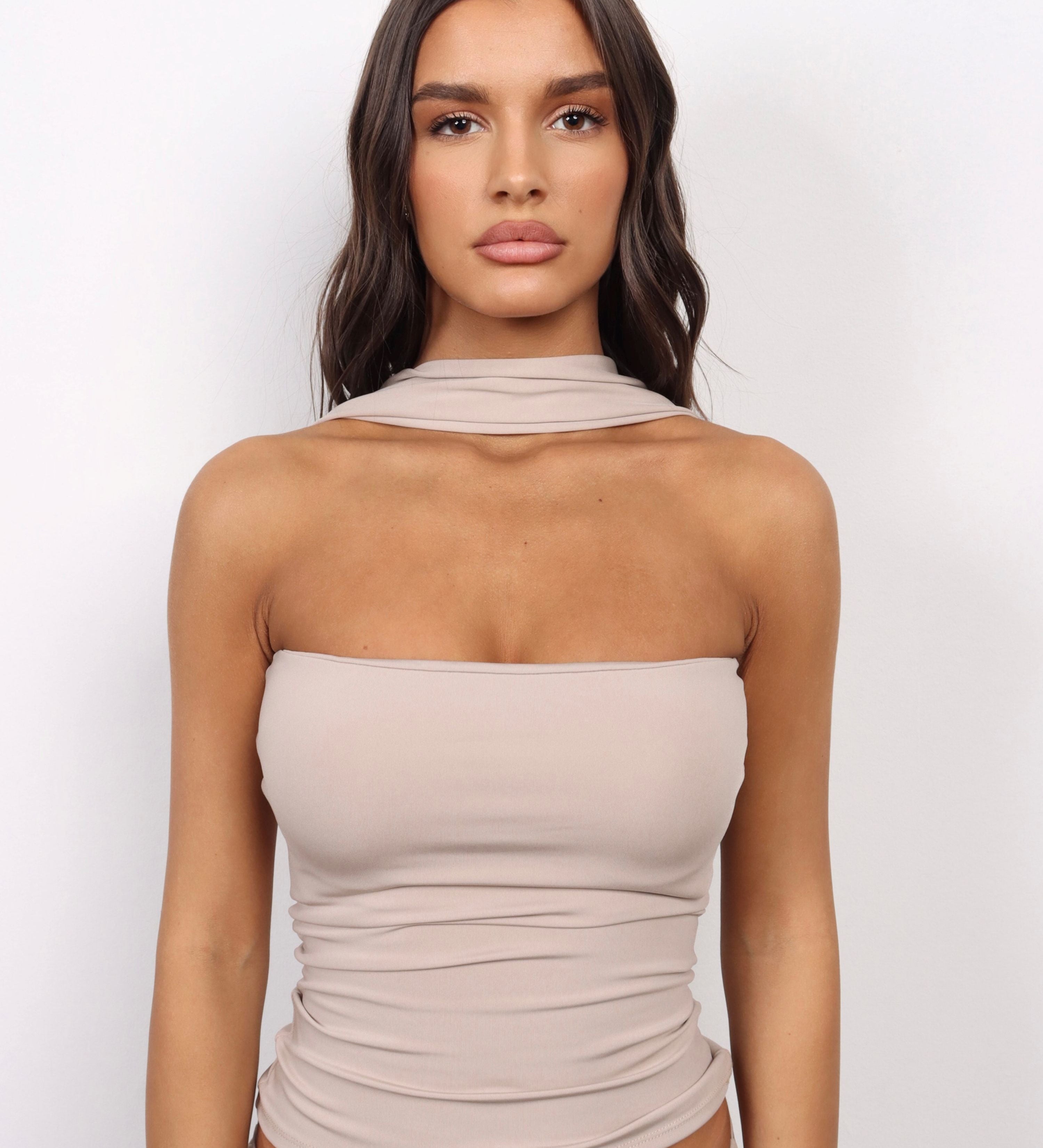 VITHONA | Amore Top