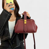 Daniela — Elegantna Vintage Torba