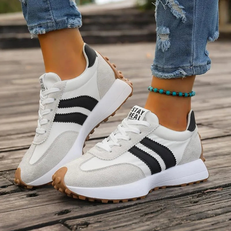 Sneakersy damskie w stylu retro - kolor czarny