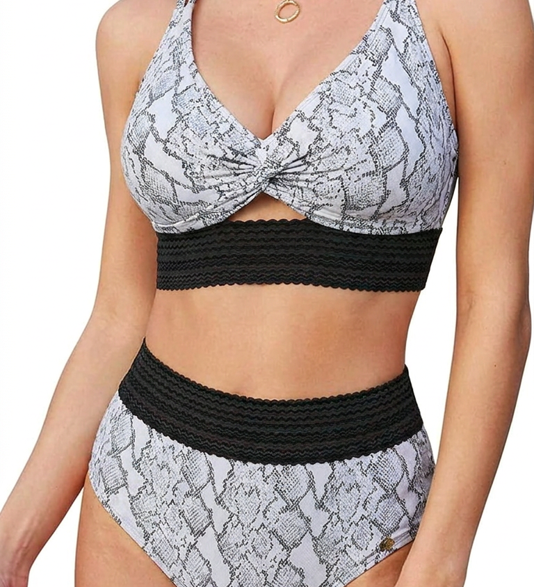 ALINA | Tajna elegantnog stomaka bikini