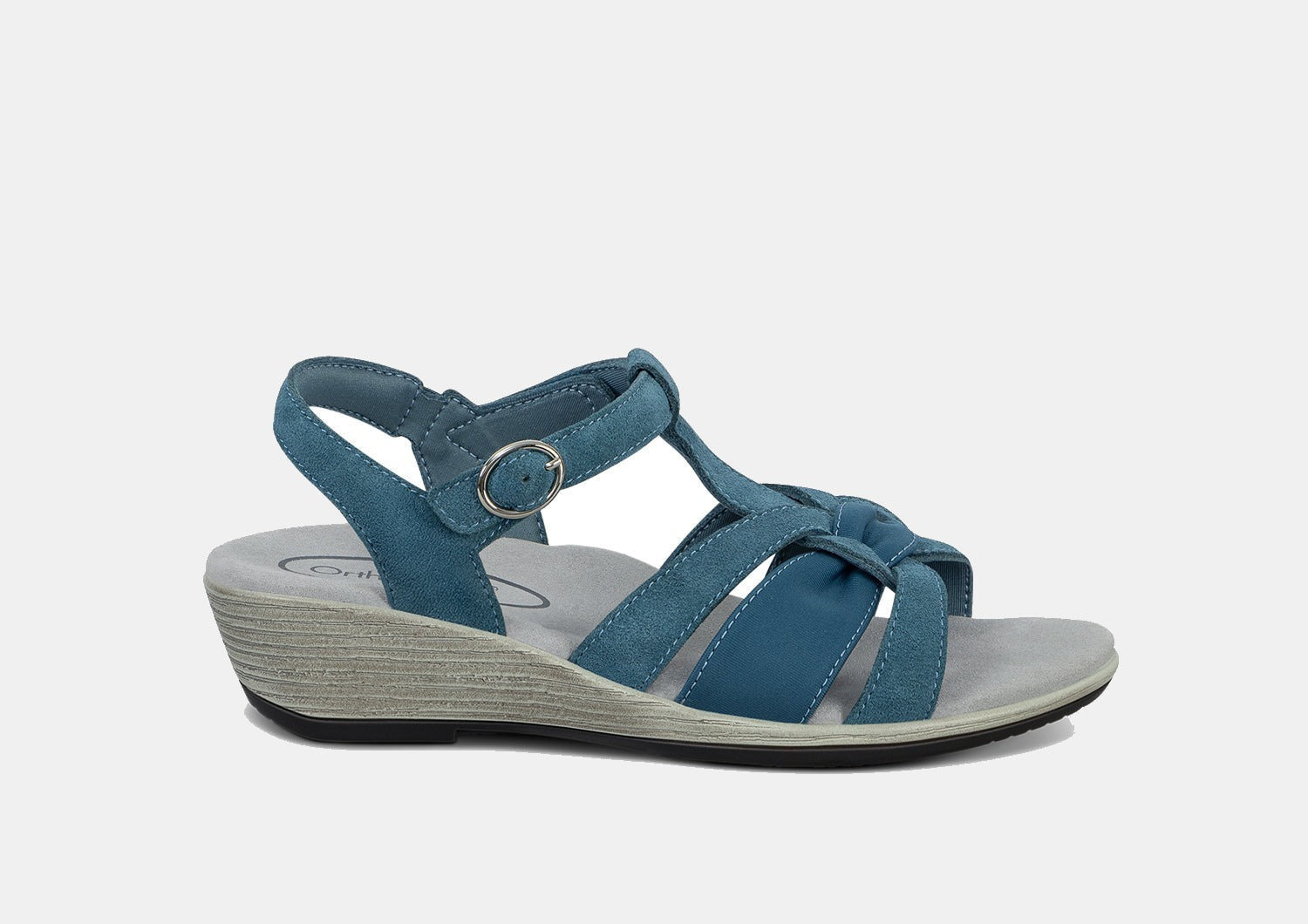 Nada | Sjajna svežina u čistoj beloj